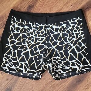 Chic Black and White Giraffe Print Shorts 18